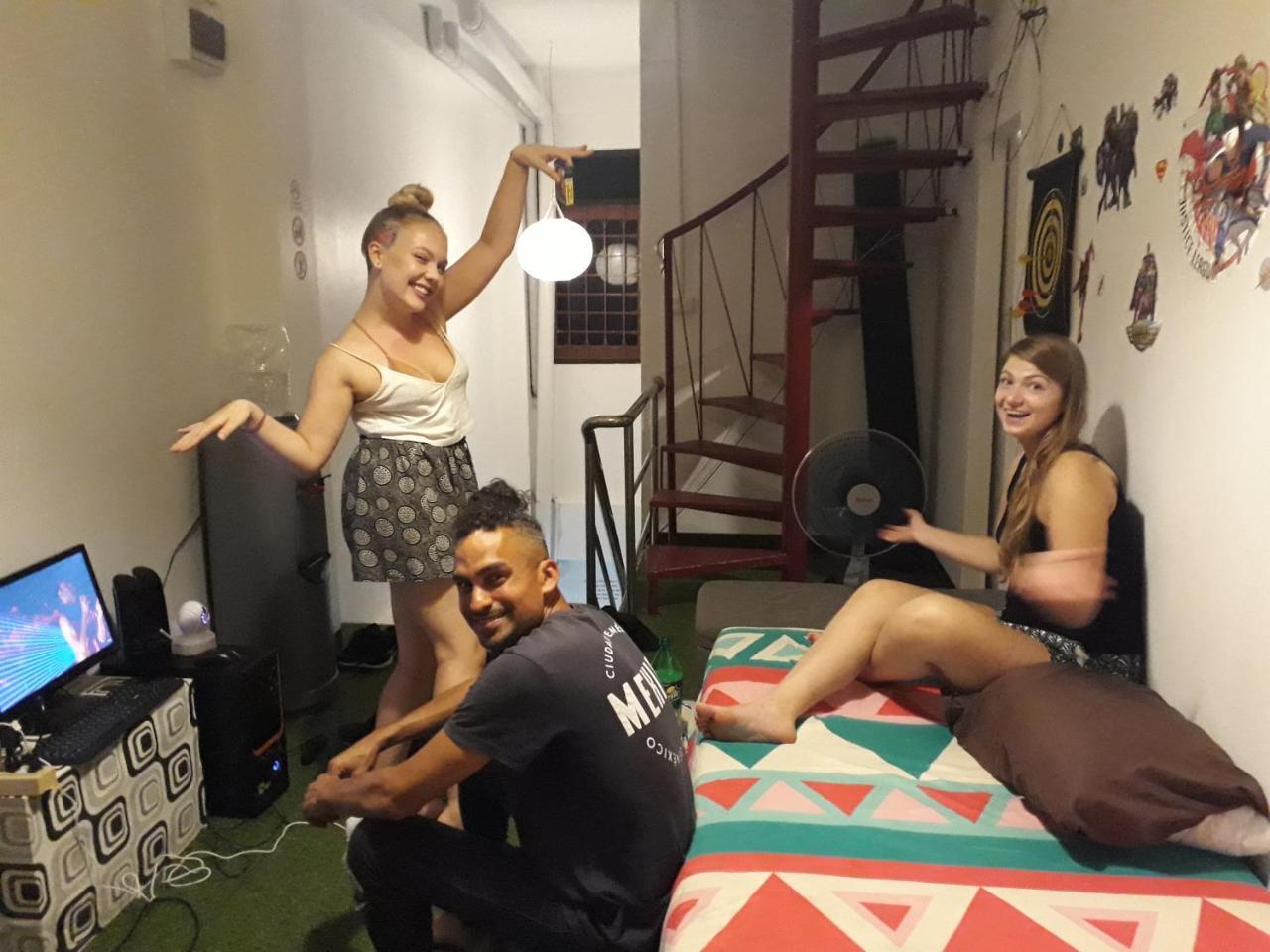 Vr Hostel Khaosan Bangkok Extérieur photo